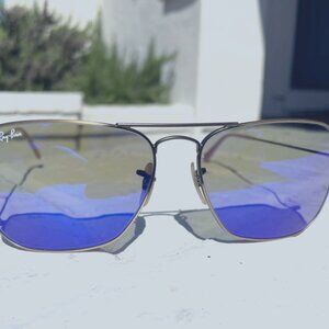 Ray-Ban Caravan Polished Bronze-Copper Blue Lenses w/ Orignal Case